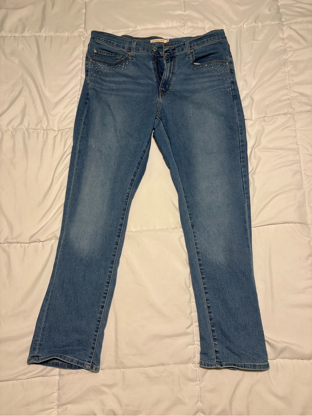Levi's Women's 724 Light Blue Straight Leg Jeans